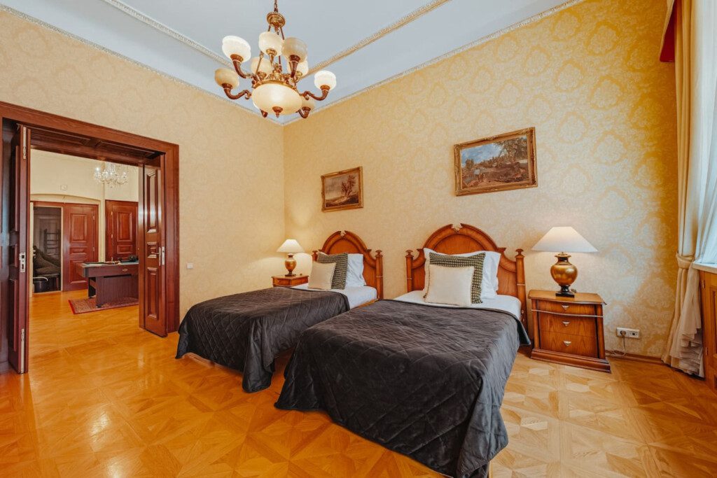 37874 429535 T2Uv4NMNCGW6TMlhaPLtVrWHHG2yuSRZZENn6rJcaM8 68e8fdcf09994.jpg