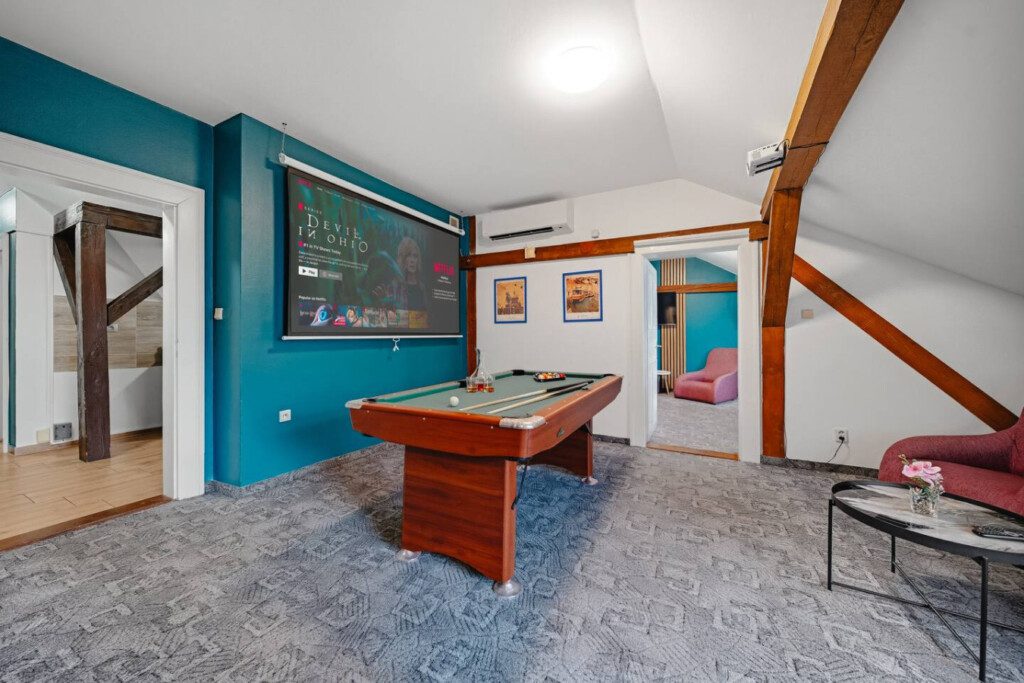 37874 429534 sBuhaIdfi8sYnWW7QJG9VYKN8EWCEHPIFfXMQ8Hnd8 68e8fce31c937.jpg