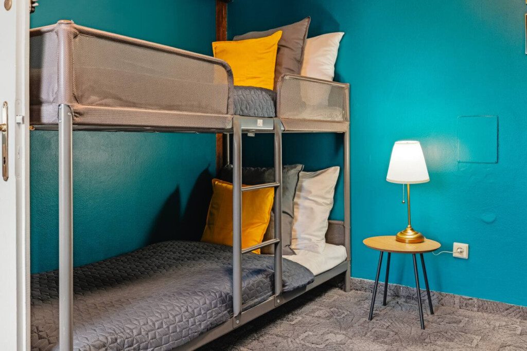 37874 429534 CeYvXc0CNB 0tD3t0pJspdnpdBGOXyPSxzPOWedliME 68e8fcd9acae0.jpg