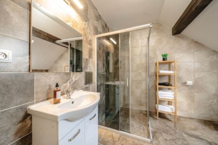 37874 429534 hNklYY116SZpg8qBRnLE8D4OGSVEs8JklRHEVNROYWk 68e8fcac9ae33.jpg