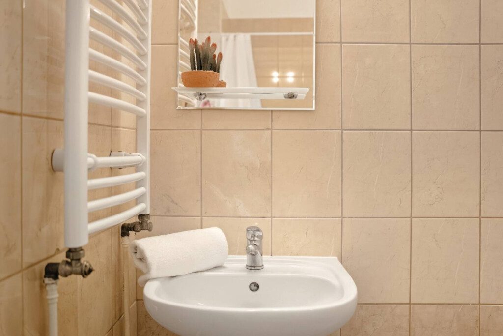 37874 429538 KpHL8TAT8B9egSdgtSDzXDVjFGXvc3wJ8Q6owga8RPk 693077886a7b4.jpg